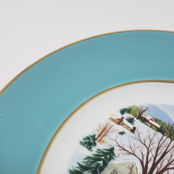 Avon 1973 22K Gold Christmas On The Farm Holiday Plate Vintage By Enoch Wedgwood - Picture 3 of 7